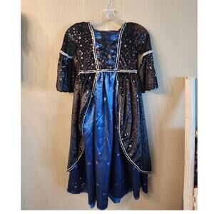 Spirit Halloween Girls SZ Small Witch Costume Cape Hood Magic